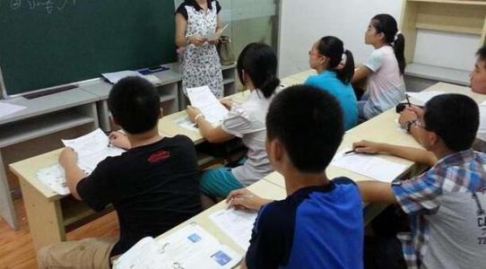 又有7名教師被嚴(yán)肅處理！高壓線高掛，為什么還有人去踩呢？