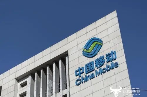 有人非要質(zhì)疑運(yùn)營商的“校訊通”業(yè)務(wù) 但某地神回復(fù)：“自愿”