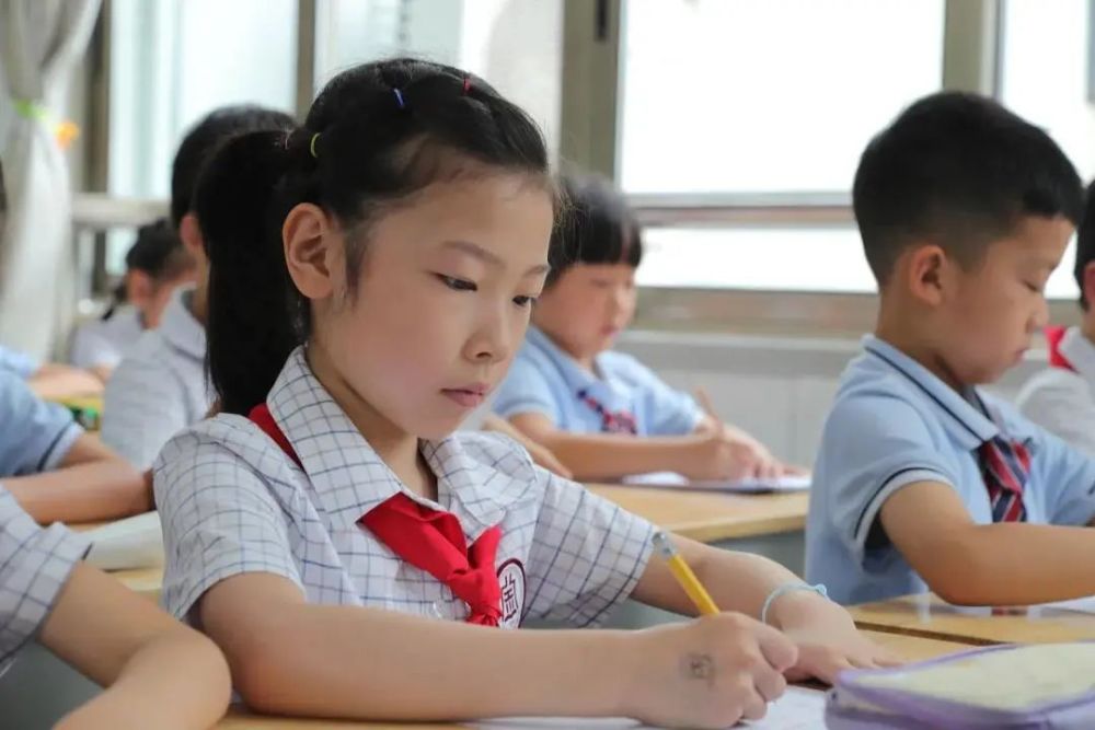 “雙減”效果如何？一線教師：開學(xué)1個(gè)月，學(xué)生已經(jīng)明顯分層