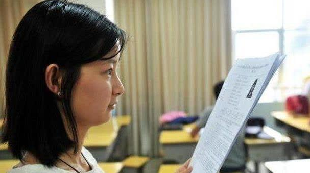 教師評職稱有“新準(zhǔn)則”，職教年限成關(guān)鍵，一線老教師晉升有望