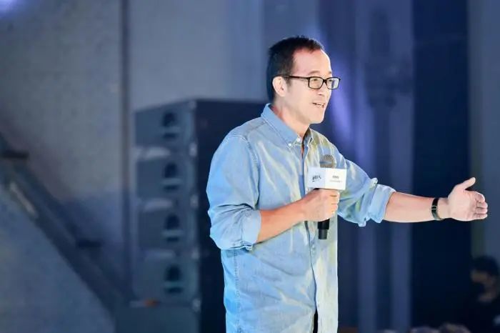 計劃裁員4萬人、宣布關(guān)停最賺錢業(yè)務(wù)后，俞敏洪露面：回歸大學(xué)生業(yè)務(wù)