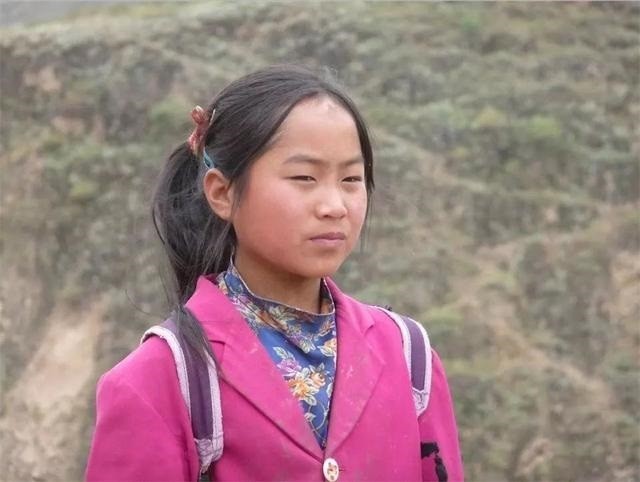 孫女高考成績47分，爺爺含淚求復查成績，成績公開后讓人難受不已