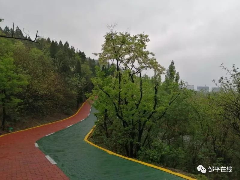 <a href=http://m.hjlhqqhx.cn target=_blank class=infotextkey>健身</a>步道