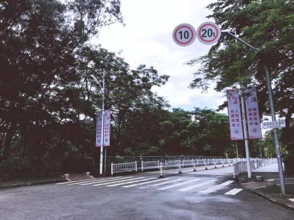 <a href=http://m.hjlhqqhx.cn target=_blank class=infotextkey>健身</a>廣場(chǎng)1.jpg