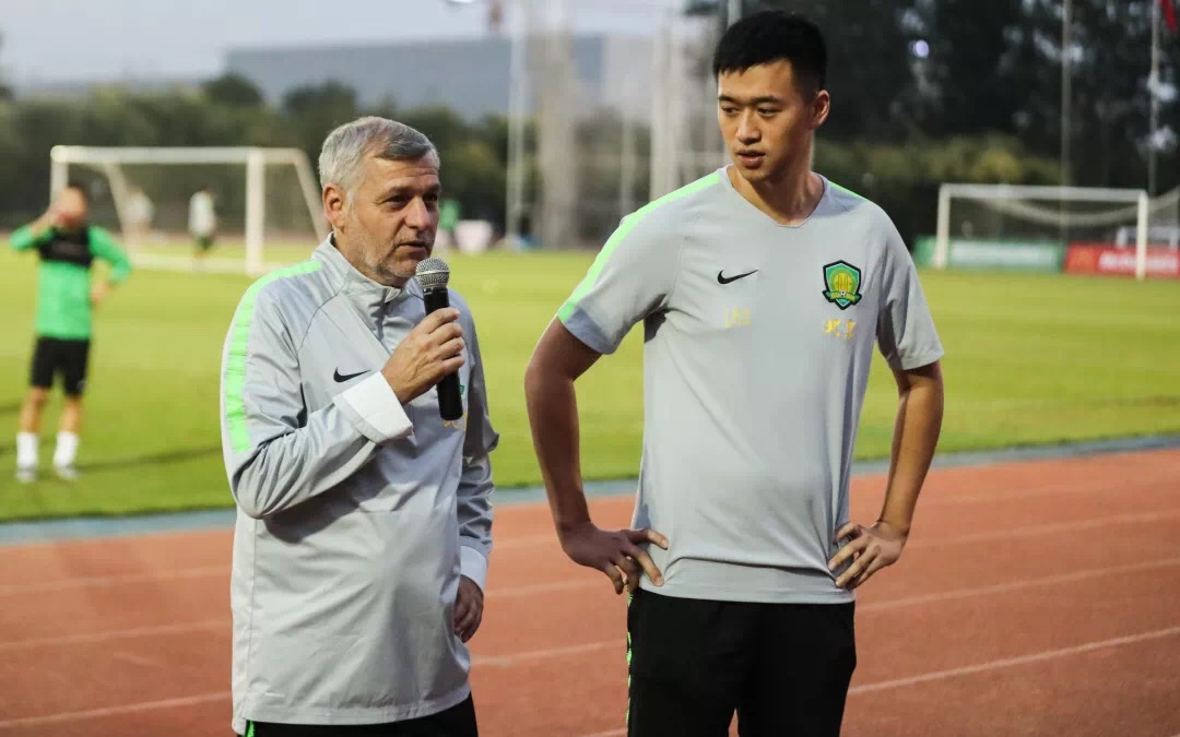 國(guó)安足球俱樂(lè)部 國(guó)安足球俱樂(lè)部