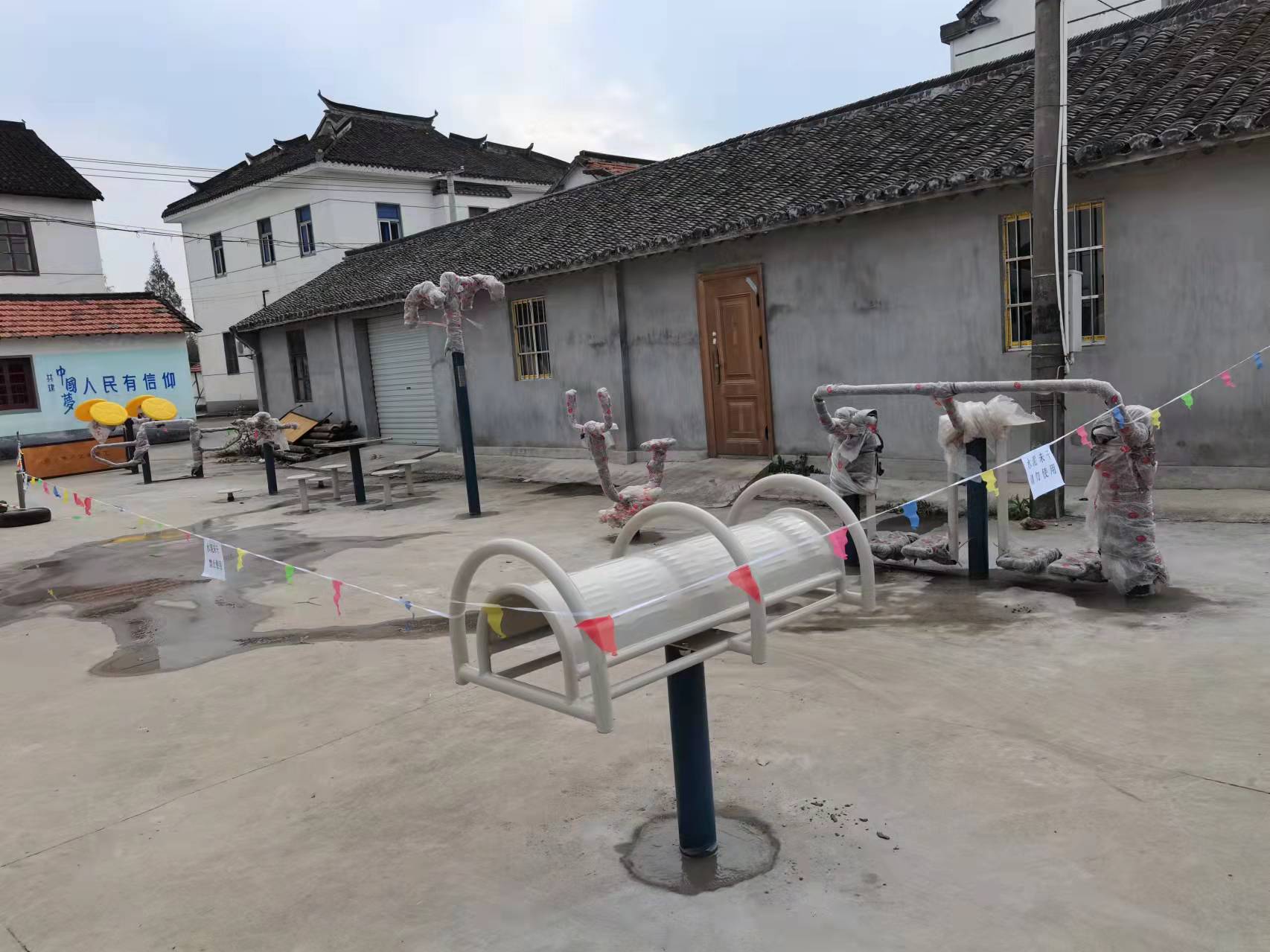 朱家角鎮(zhèn)慶豐村市民益智健身苑點