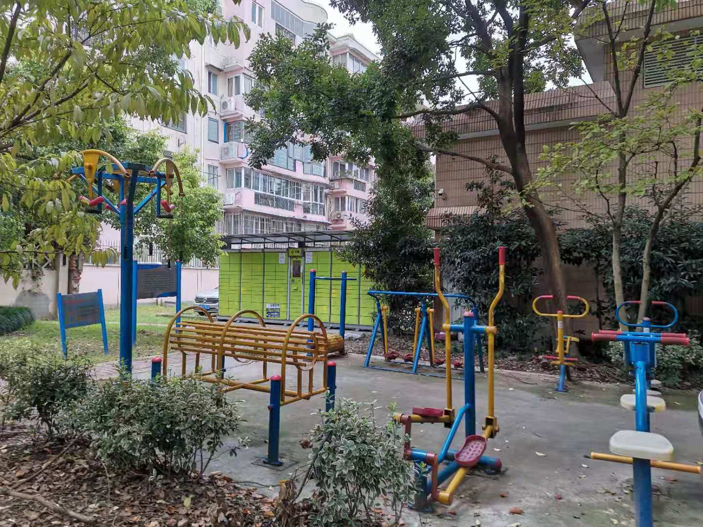 羅陽二居健身點(diǎn)B點(diǎn)