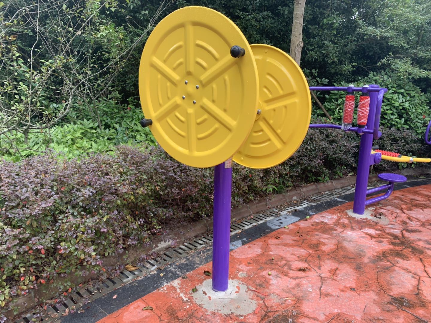 大轉(zhuǎn)輪 大轉(zhuǎn)輪