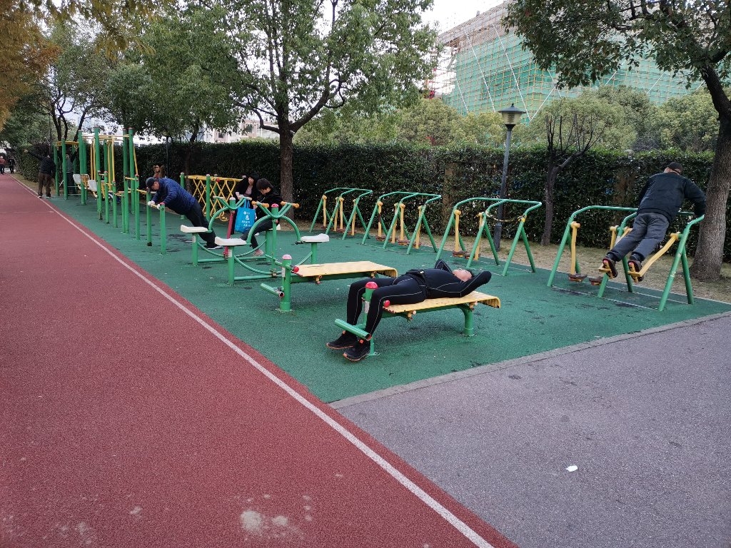 三林體育中心健身點(diǎn)