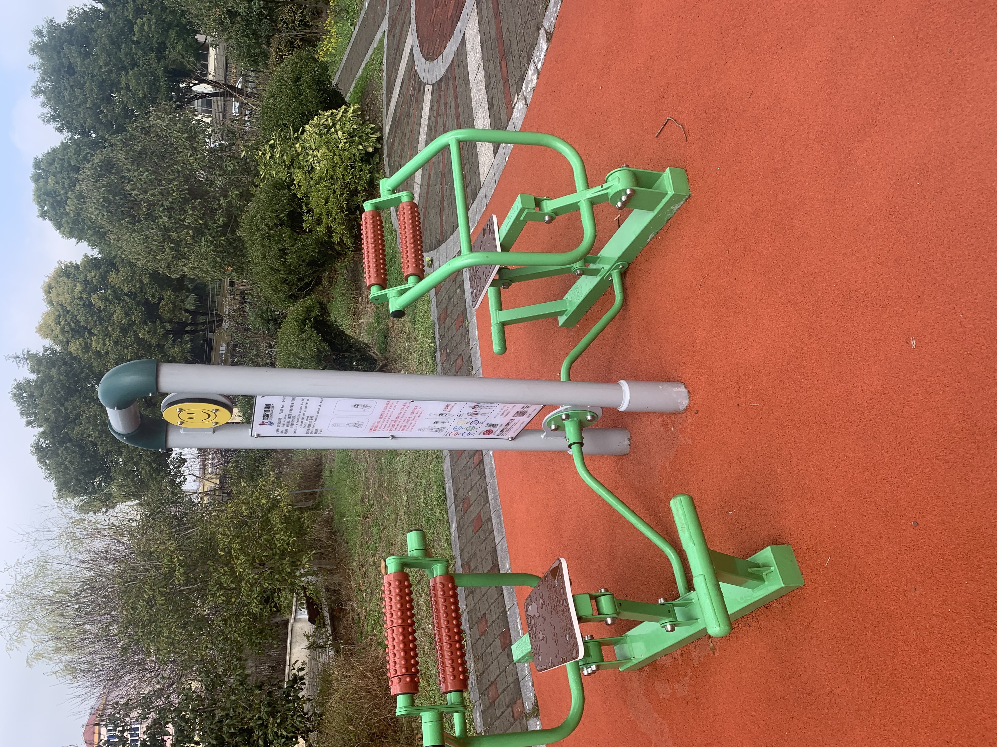 雙位背部訓(xùn)練器 雙位背部訓(xùn)練器