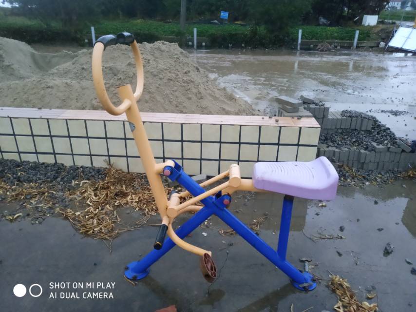 健騎機(jī) 健騎機(jī)