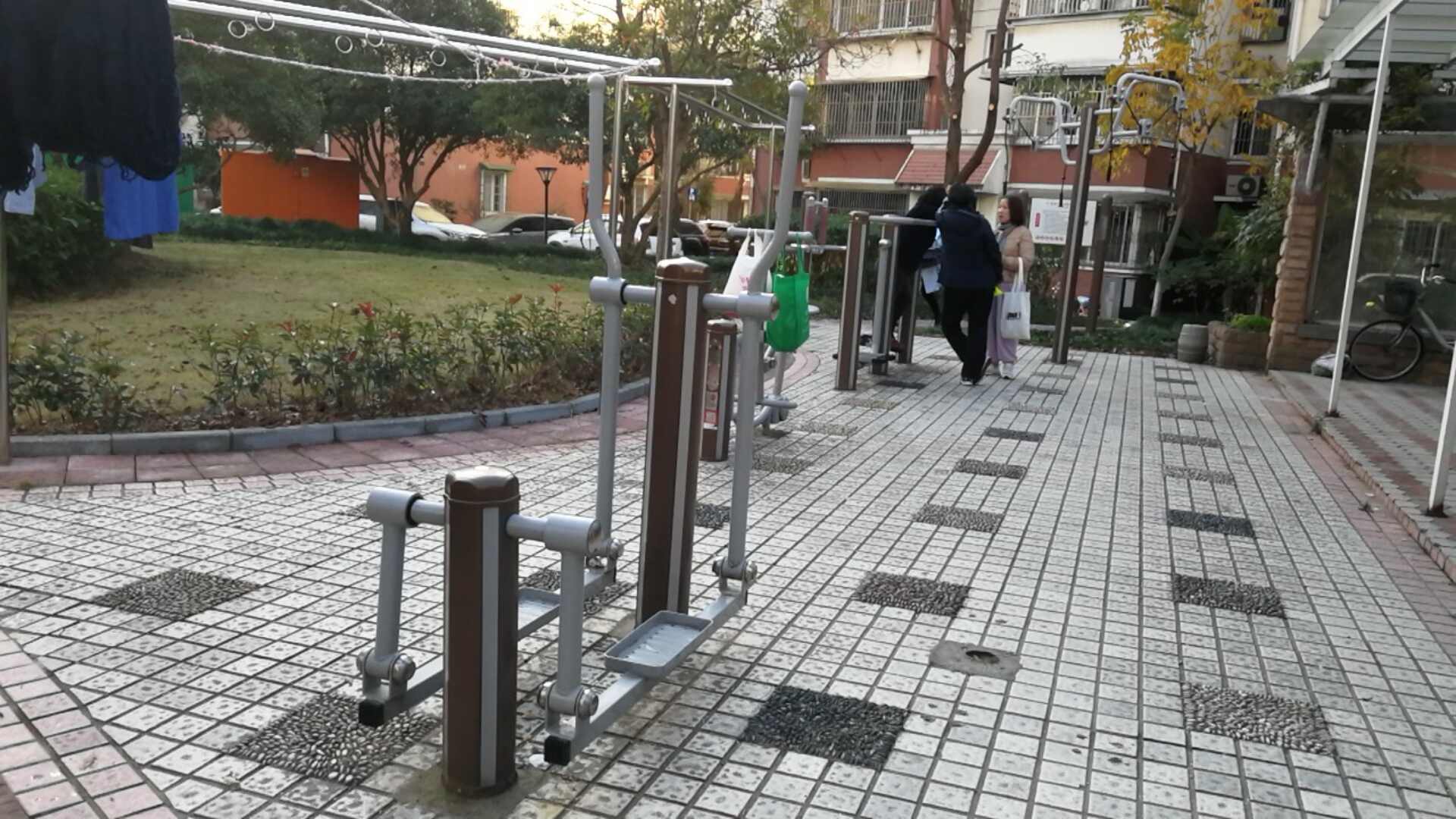 金玉苑2市民益智健身苑點