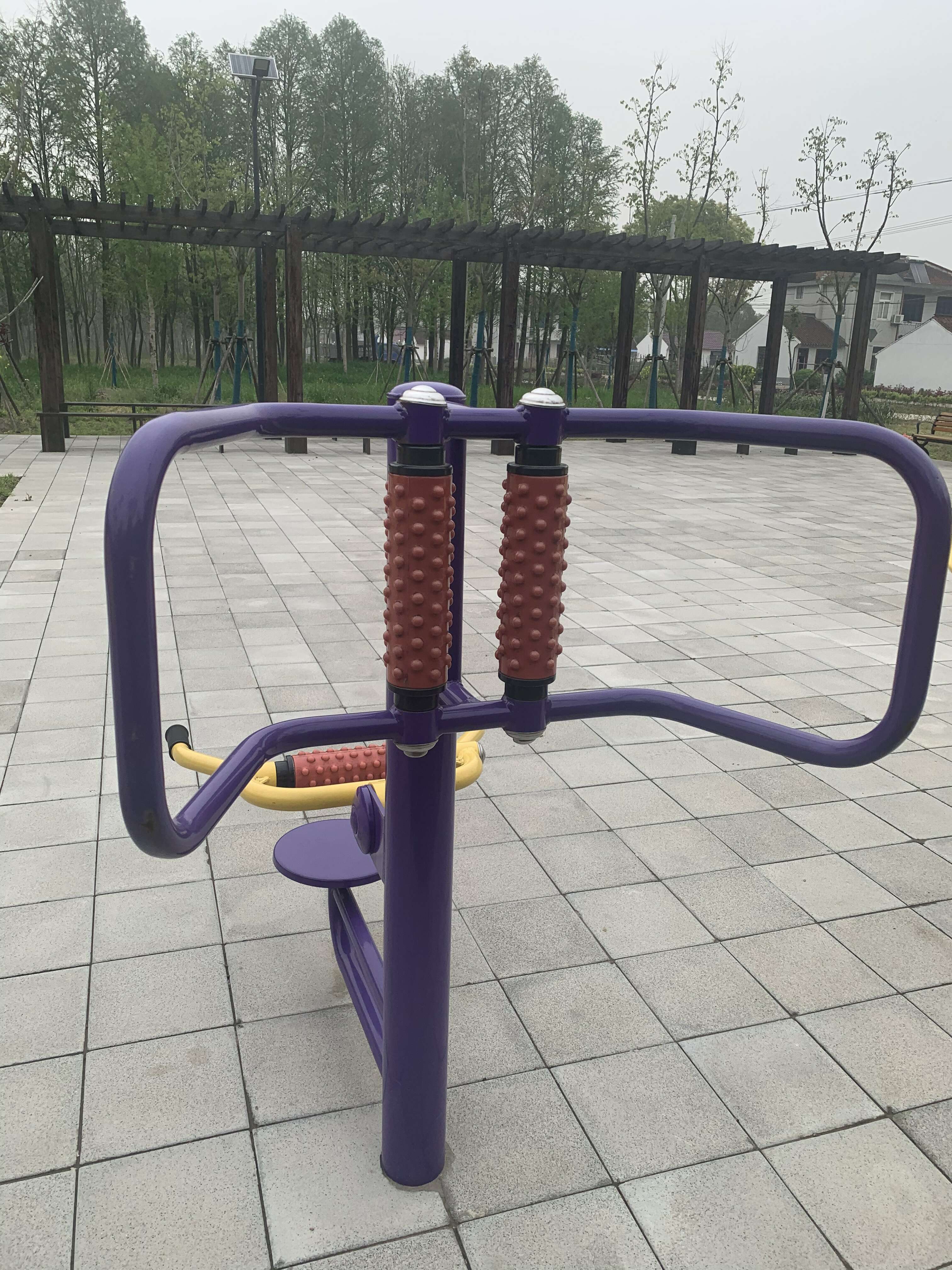 腰背按摩器 腰背按摩器