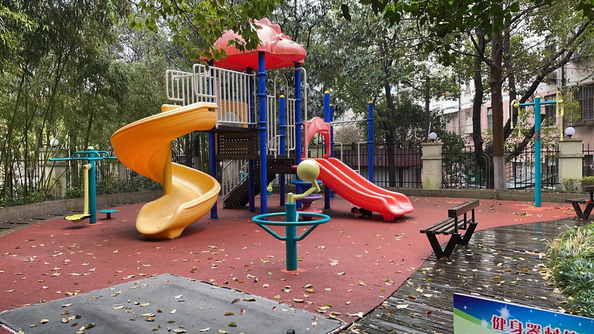 胡木居委市民益智健身點2