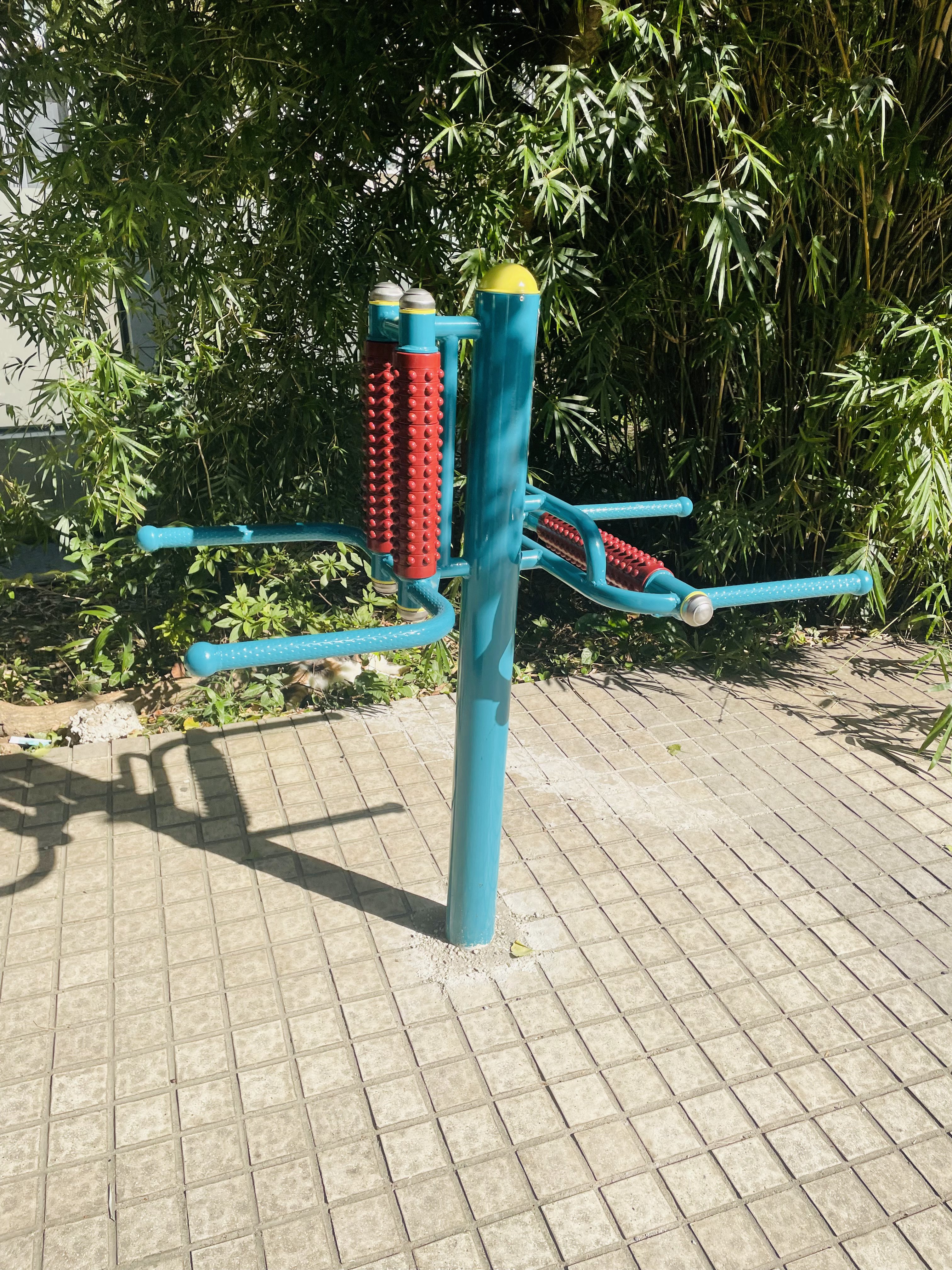 互動式腰背按摩器 互動式腰背按摩器