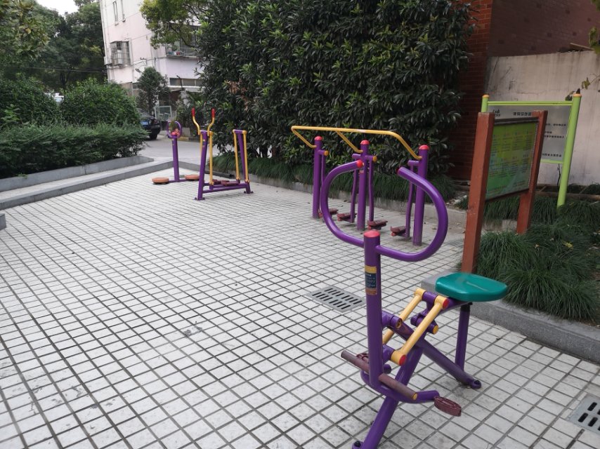 星火社區(qū)公共運(yùn)動場