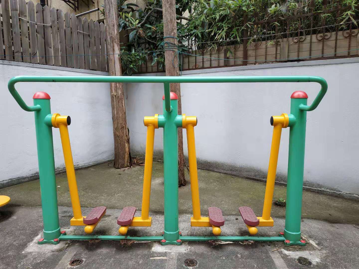 兩聯(lián)漫步機(jī) 兩聯(lián)漫步機(jī)