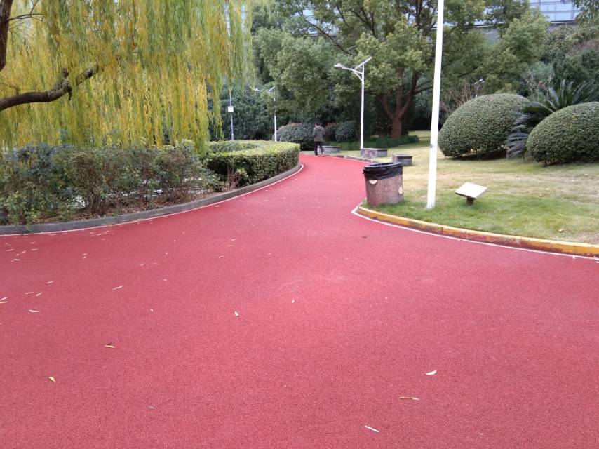 漕開(kāi)發(fā)公園健身步道