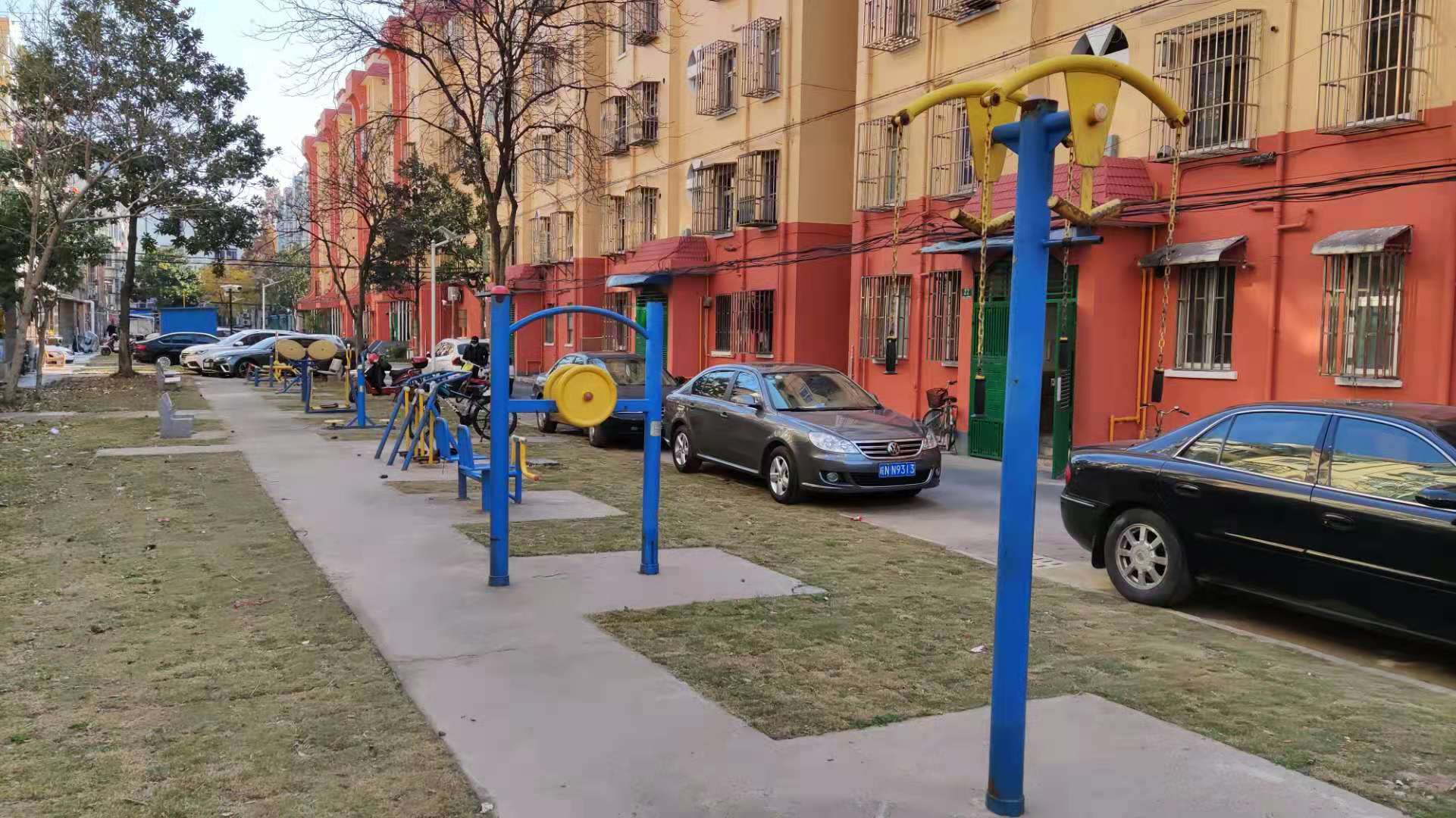 青廈小區(qū)健身點(diǎn)