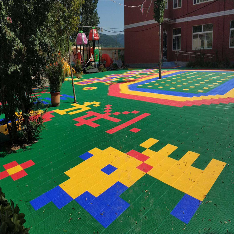 懸浮式拼裝運(yùn)動地板 懸浮拼裝運(yùn)動地板 結(jié)實(shí)耐用