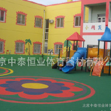 塑膠場地，兒童塑膠場地，塑膠球場，塑膠籃球場地，塑膠網(wǎng)球場地